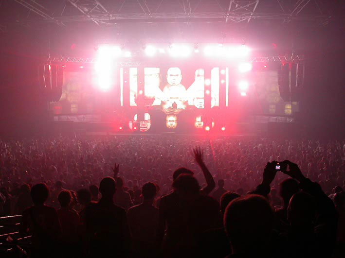 R5 System for Carl Cox in Paris